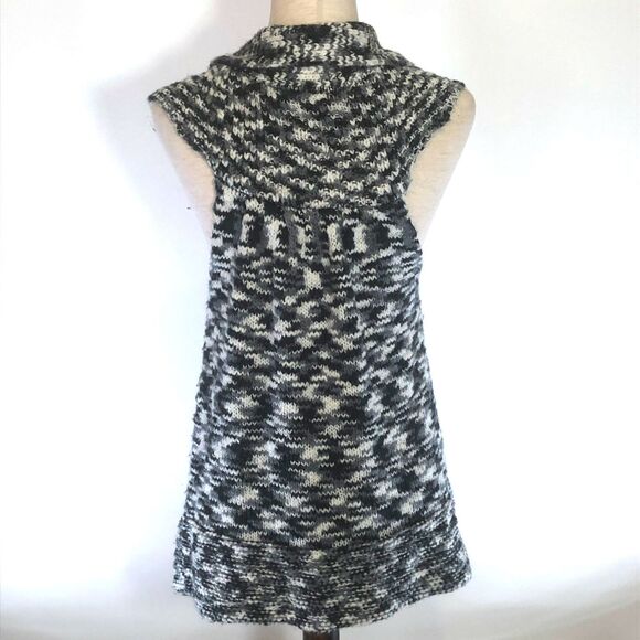 Daytrip Black White Sleeveless Open Cardigan MED - Picture 3 of 7